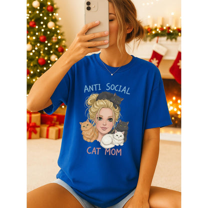 Anti Social Cat Mom T-Shirt, Cute Cat Lover Tee, Introvert Cat Mom Graphic Shirt, Funny Cat Lady Top, Gift for Cat Moms, Vintage Cat Tee