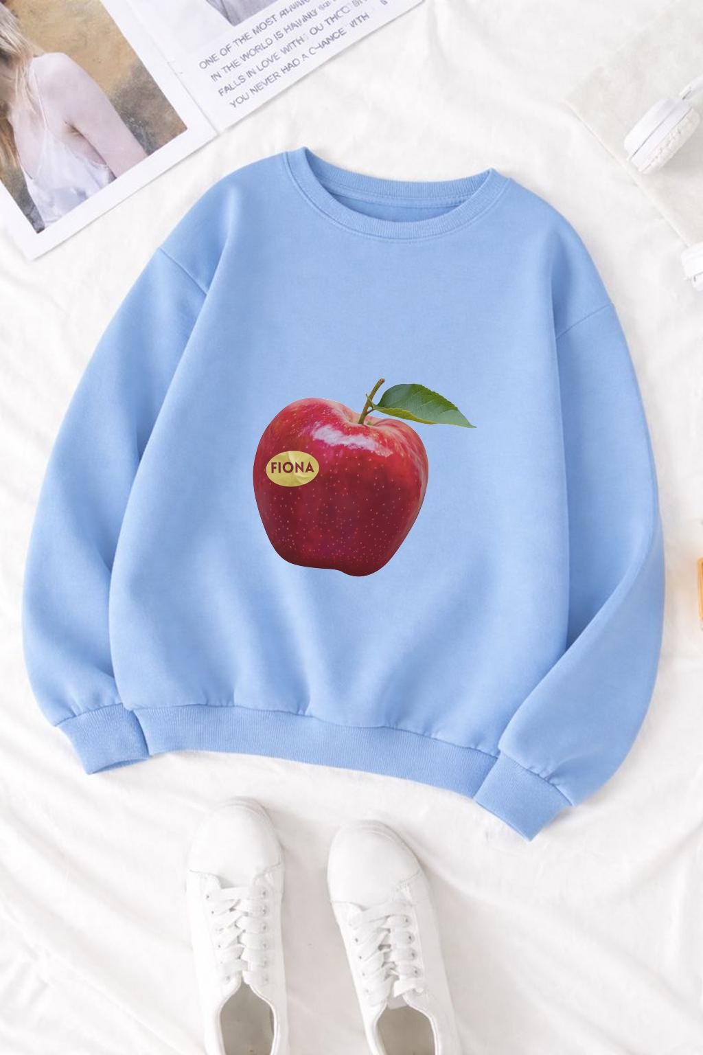 Fiona Apple Inspired T Shirt, Retro Y2K Apple Graphic Tee, Indie Music Fan Shirt, Minimal Apple Print Tee, Unisex Aesthetic Shirt, MusicGift