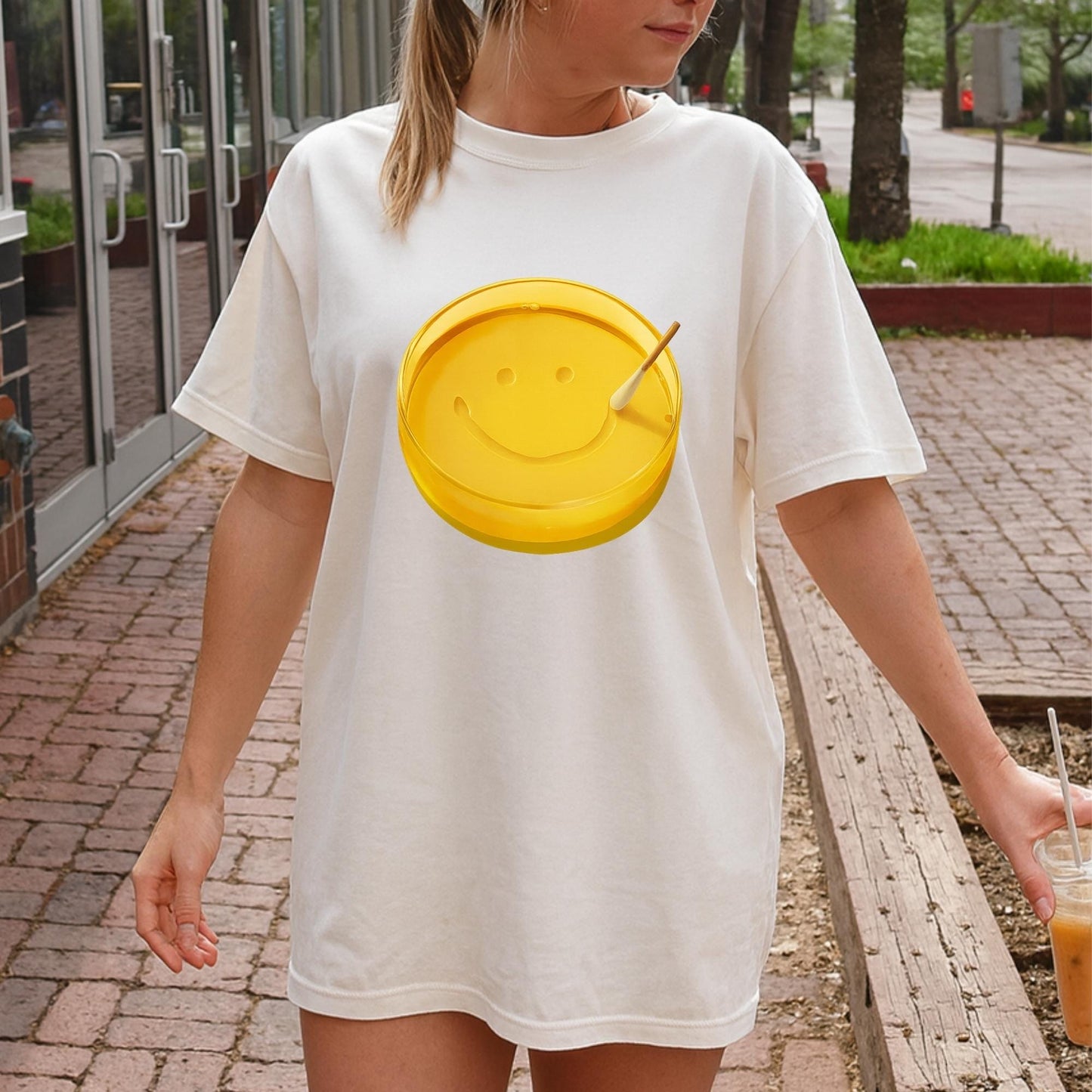 Pluribus Smile Dish Shirt, Pluribus Series Iconic Scene T-Shirt, Sci-Fi Cult Show Symbol Tee, Dystopian TV Series Shirt